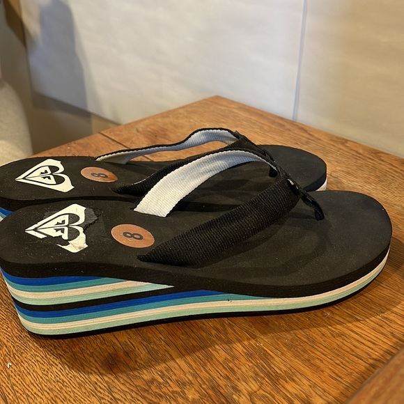 Quicksilver wedge heel flip flops size 8 - Picture 3 of 7